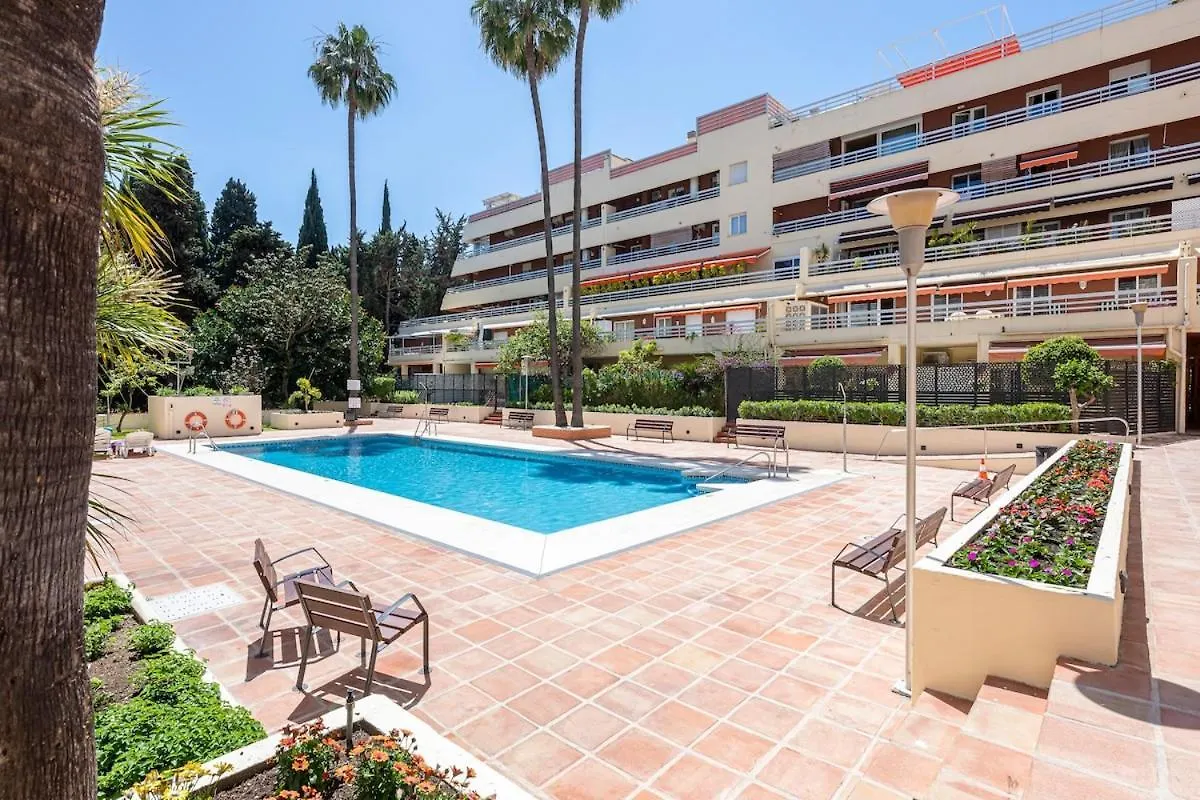 アパート マルベーリャWonderful Flat With Privateterrace And Poolアパートメント スペイン